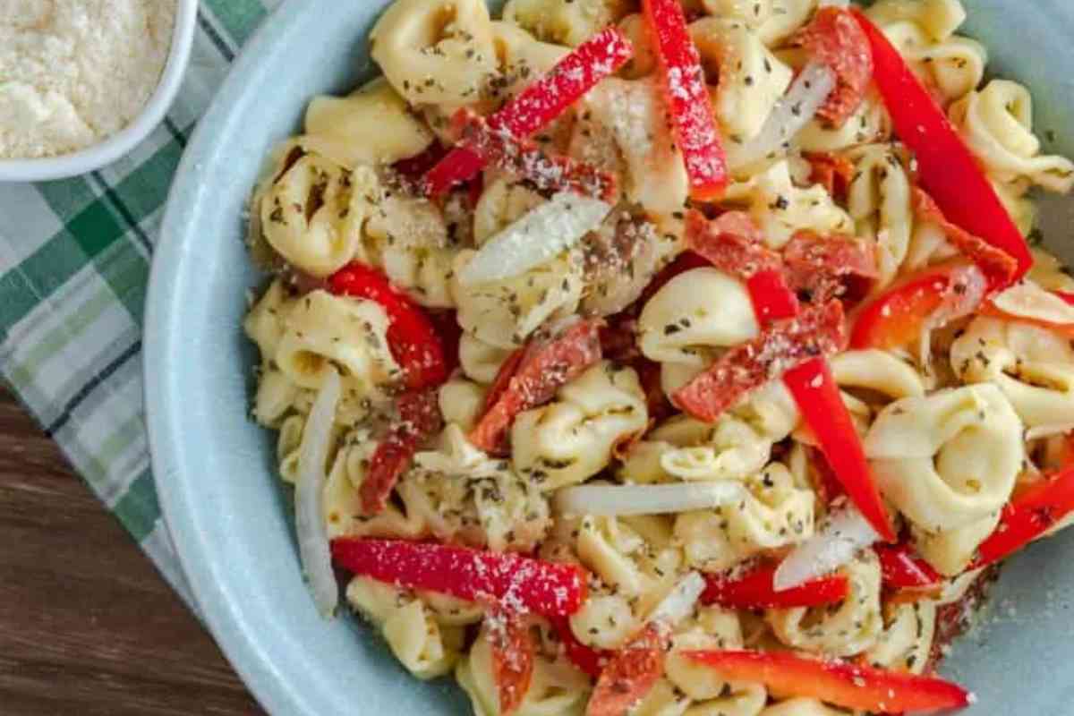 Peppers & Cheese Tortellini Pasta Salad msn image.