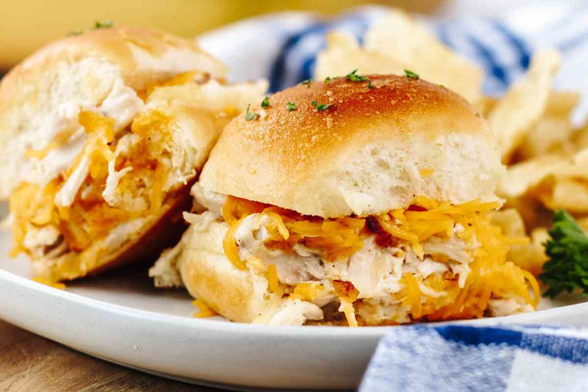Chicken Bacon Ranch Sliders msn image.