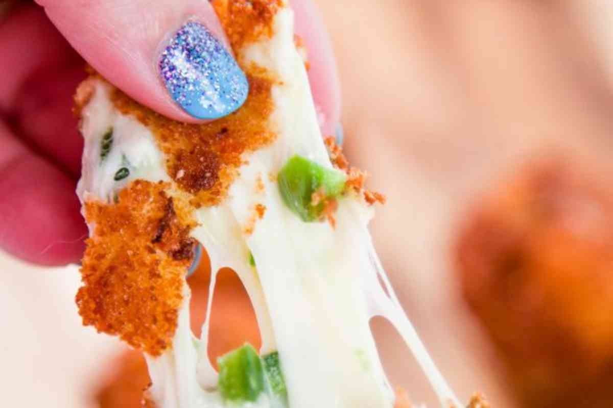 Copycat Texas Roadhouse Rattlesnake Bites msn image.