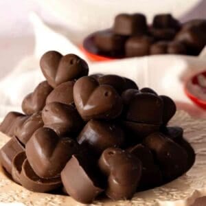 Heart shaped peanut butter meltaways featured image.