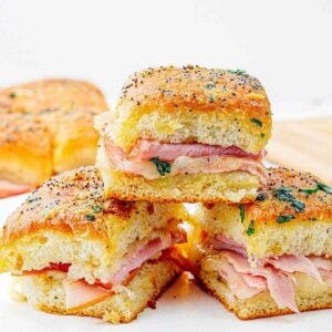 Ham and cheese sliders featured image.