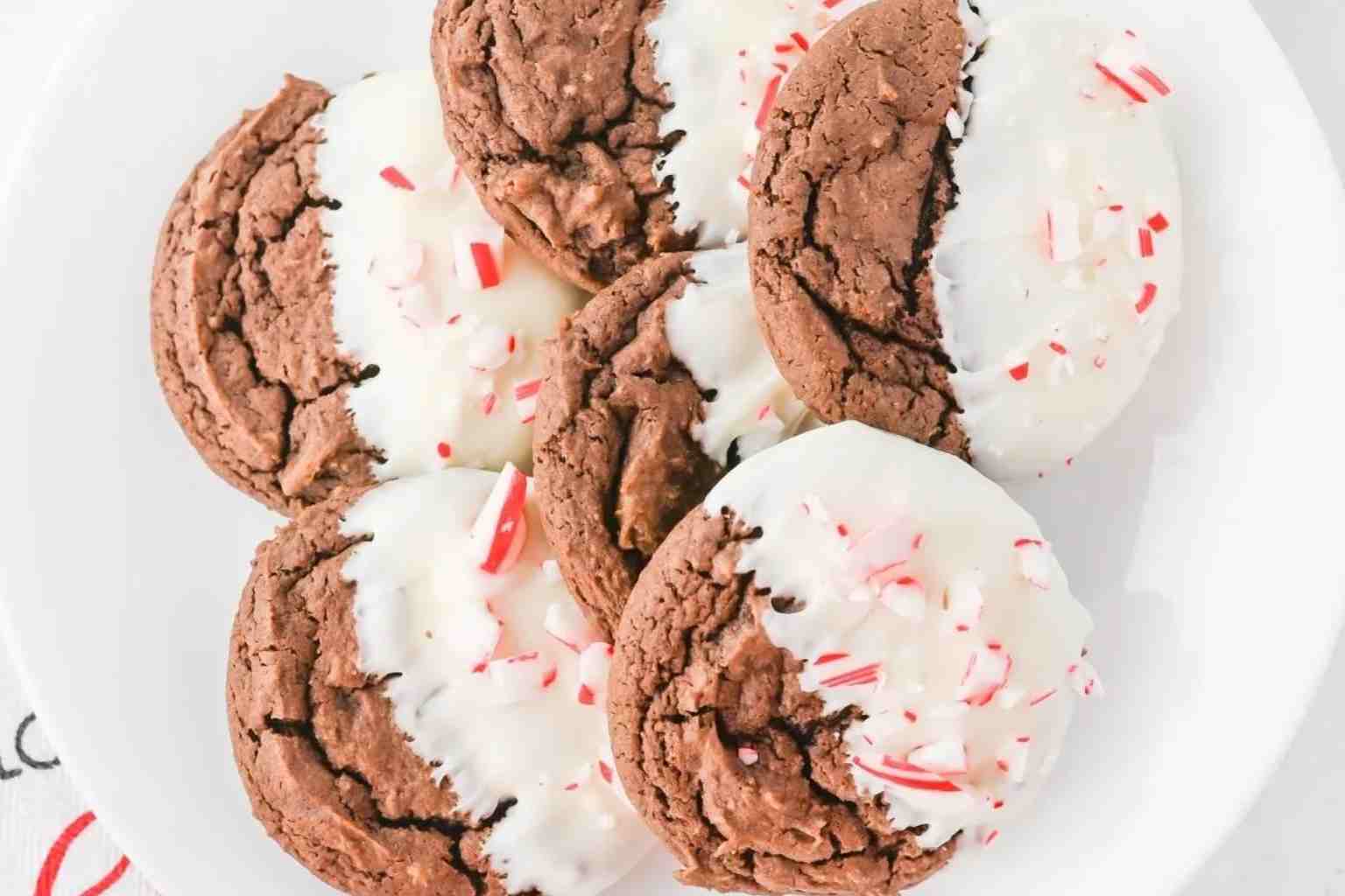 Peppermint Bark Cookies MSN image.