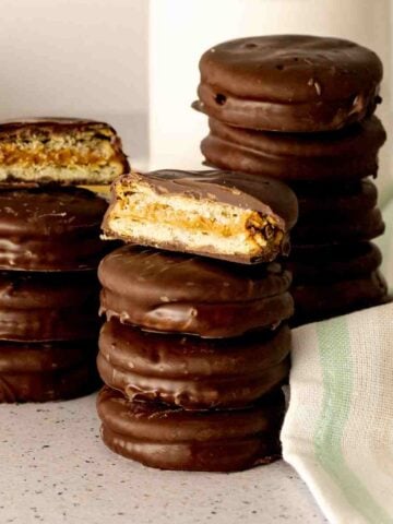 Chocolate Covered Ritz Crackers stacked featured image.