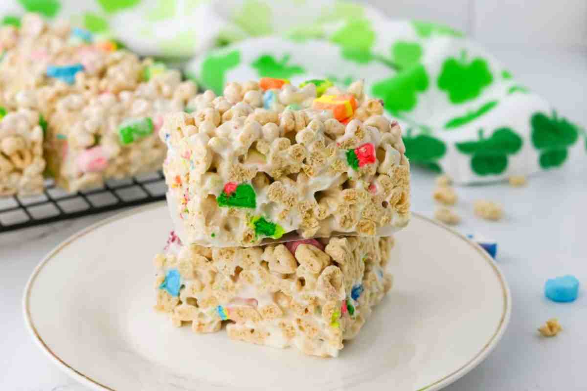 Lucky Charms Cereal Bars msn image.